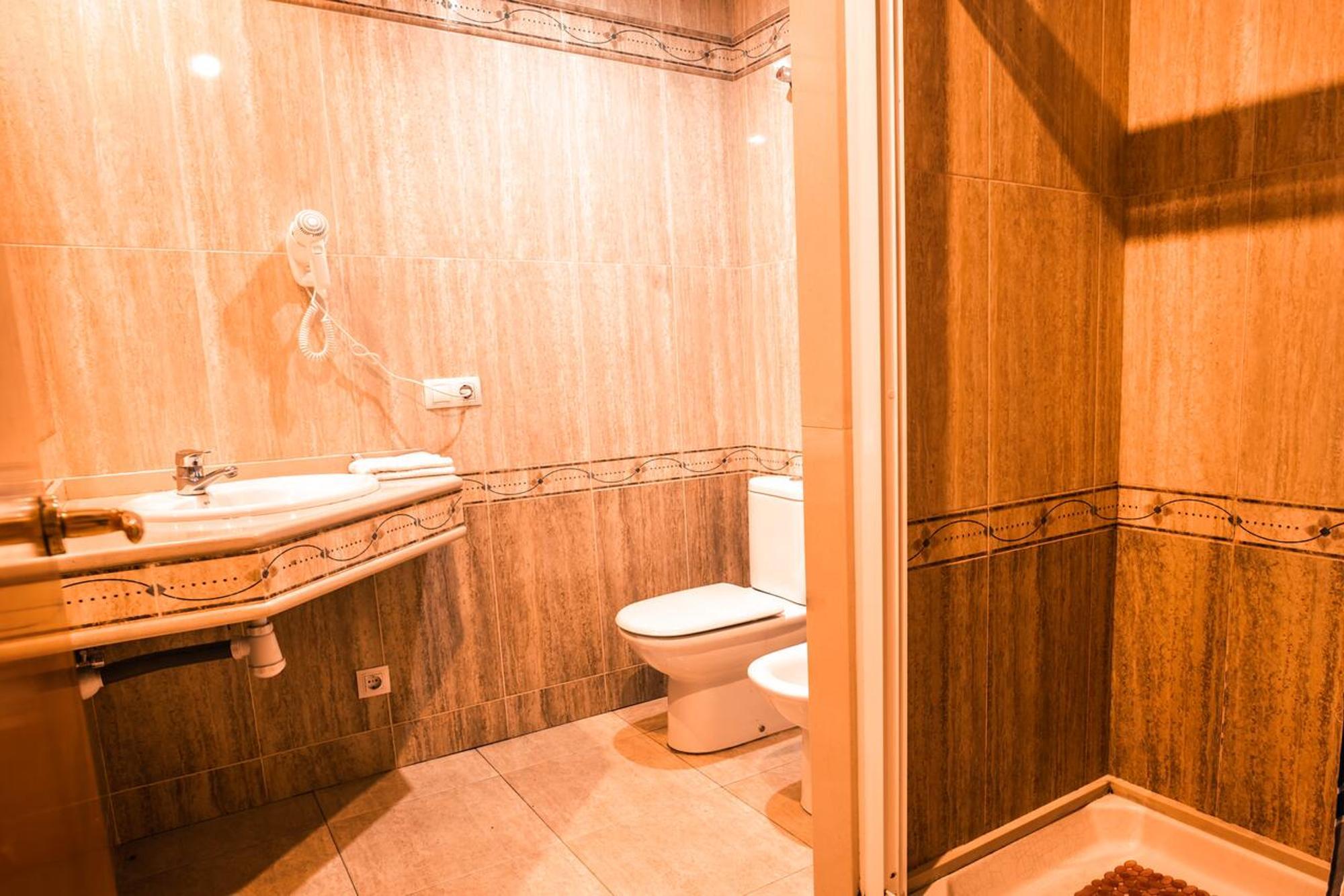Apartaments Yaco Lloret de Mar Ngoại thất bức ảnh