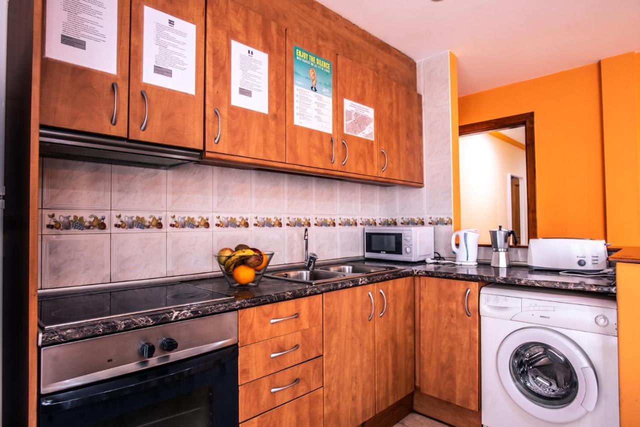 Apartaments Yaco Lloret de Mar Ngoại thất bức ảnh