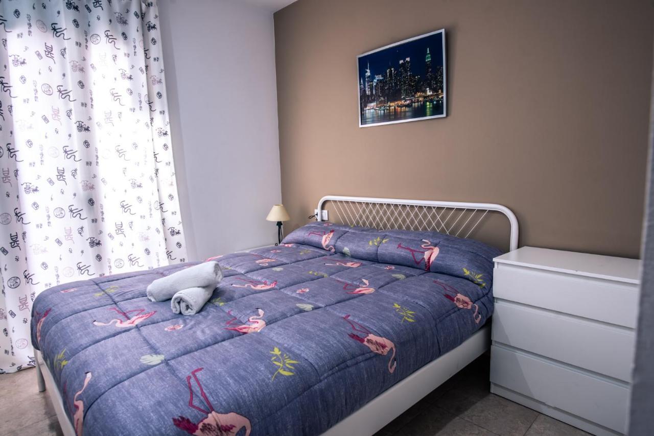 Apartaments Yaco Lloret de Mar Ngoại thất bức ảnh